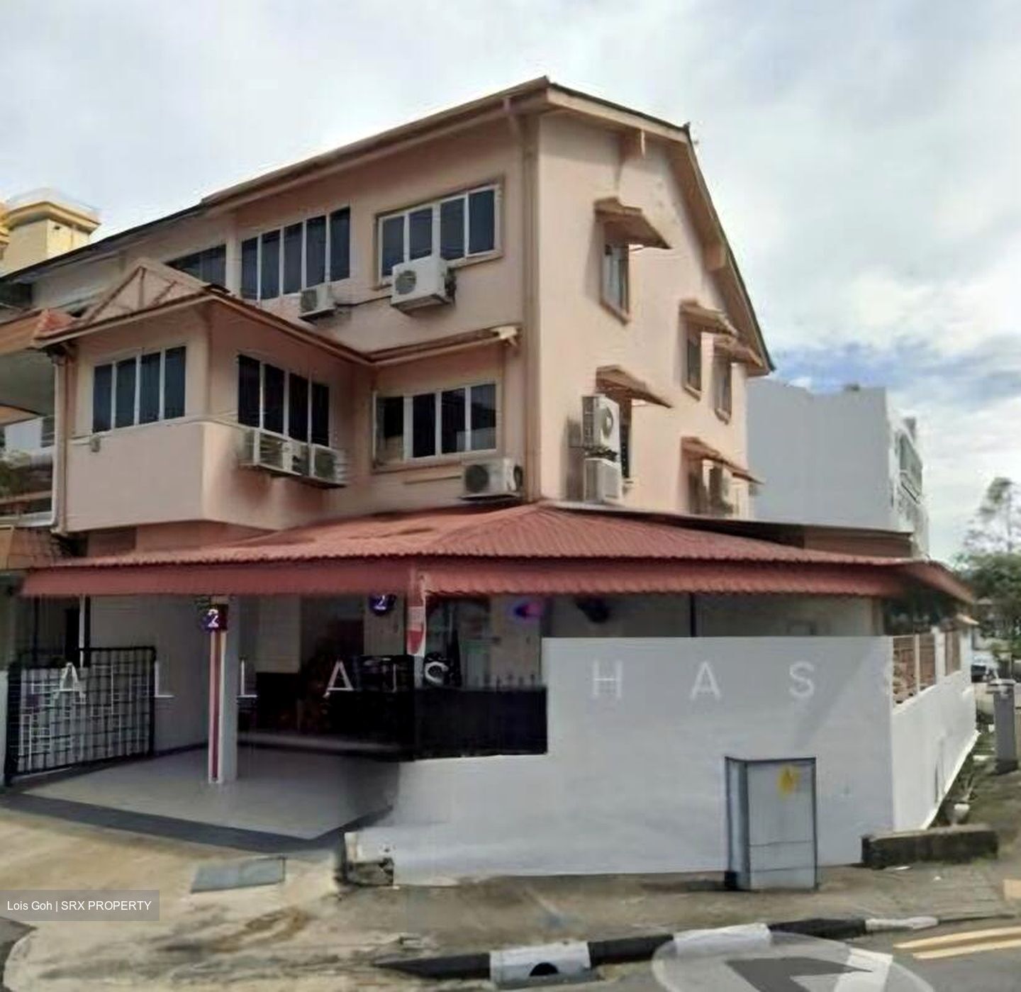 Grandview Suites (D14), Retail #498572411
